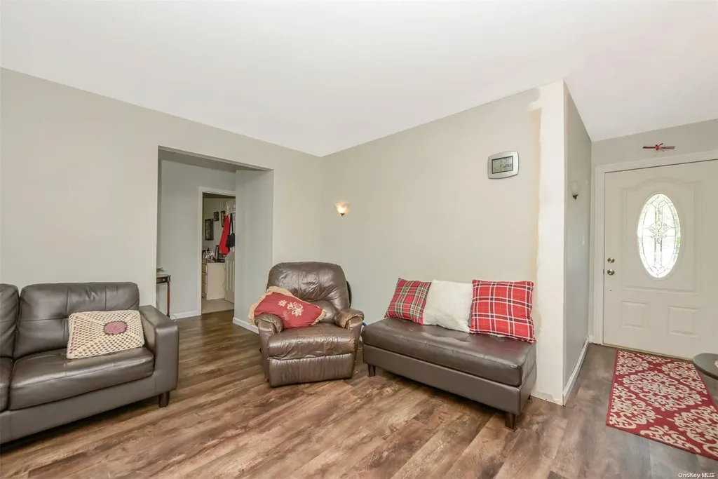 22 Elwood Road Centereach NY 11720
