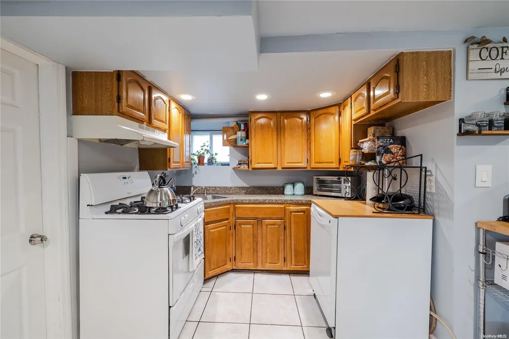 147 Mitchell Avenue Long Beach NY 11561