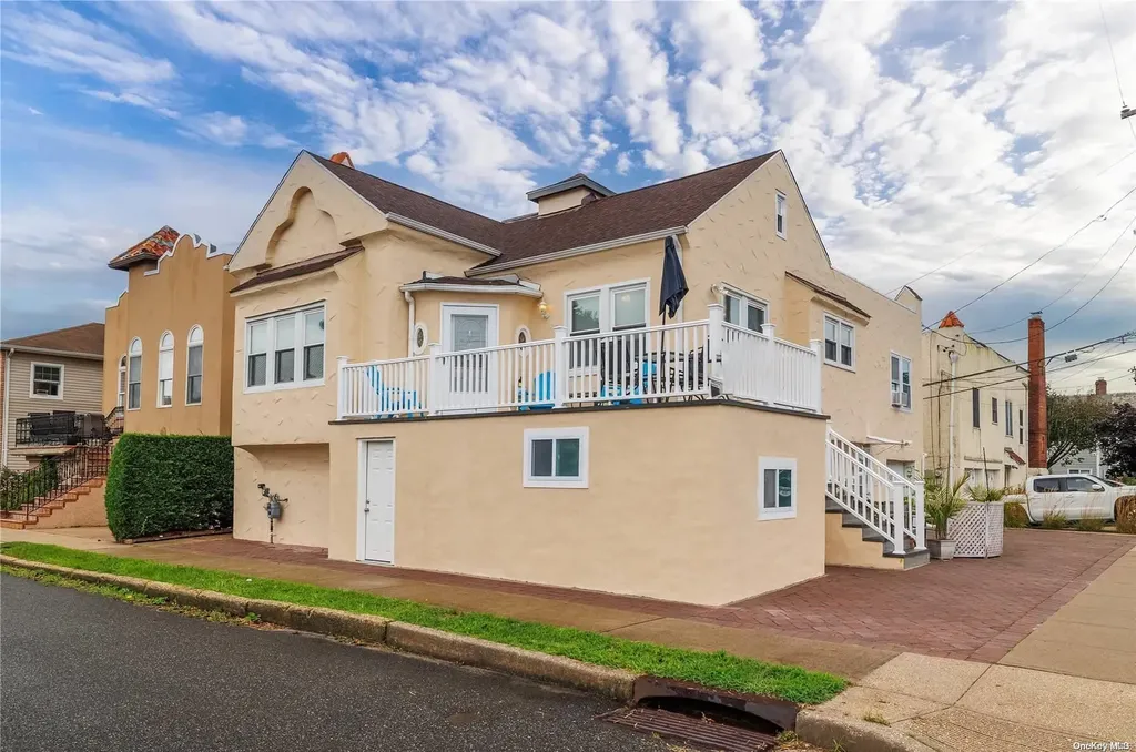 147 Mitchell Avenue Long Beach NY 11561