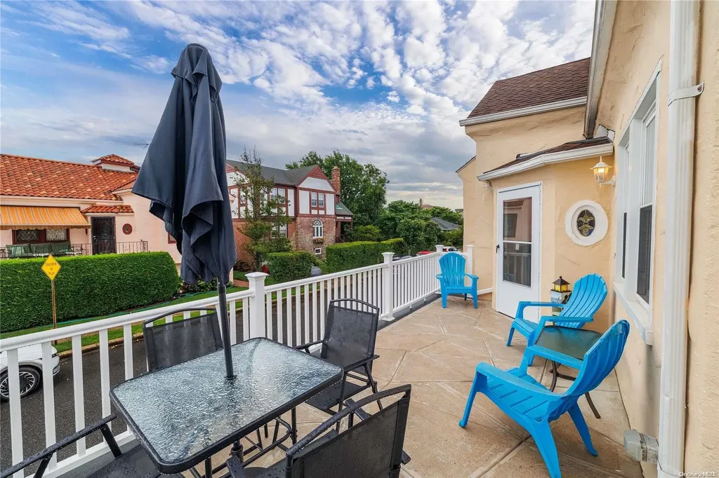 147 Mitchell Avenue Long Beach NY 11561