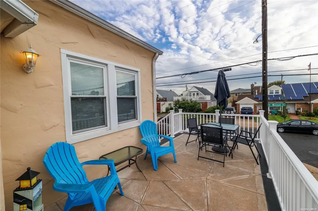 147 Mitchell Avenue Long Beach NY 11561