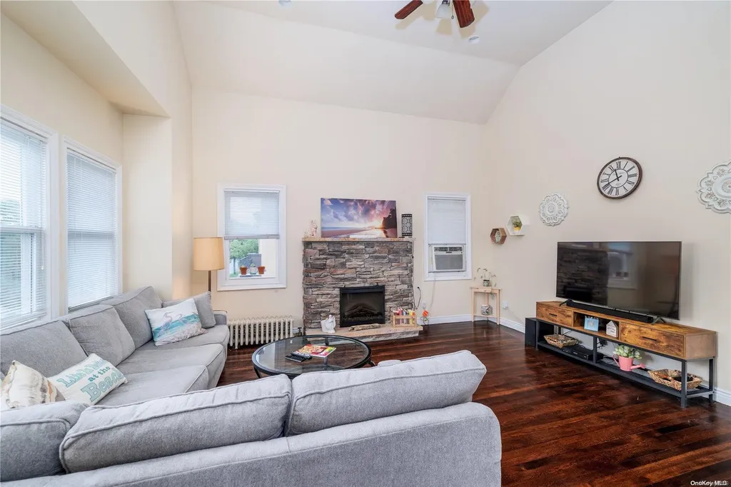 147 Mitchell Avenue Long Beach NY 11561