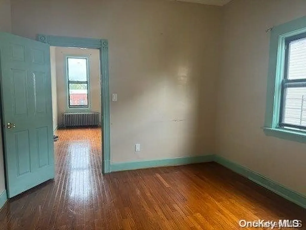 496 Lincoln Avenue Brooklyn NY 11208