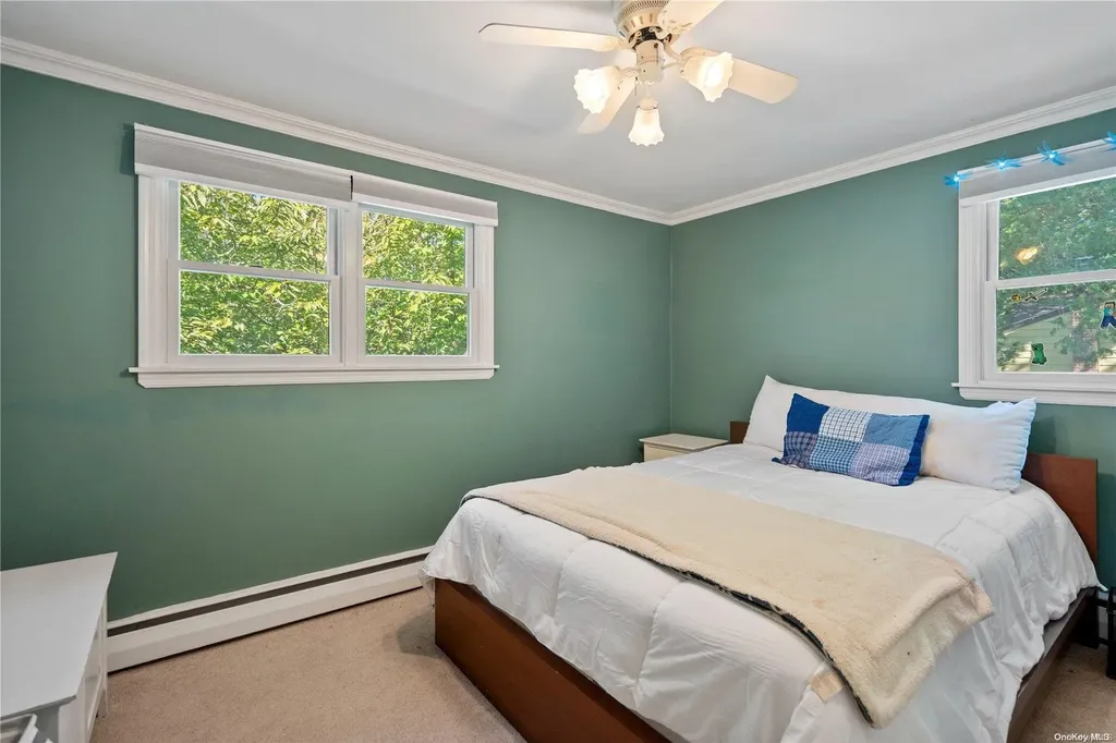 34 Daniel Drive Glen Cove NY 11542