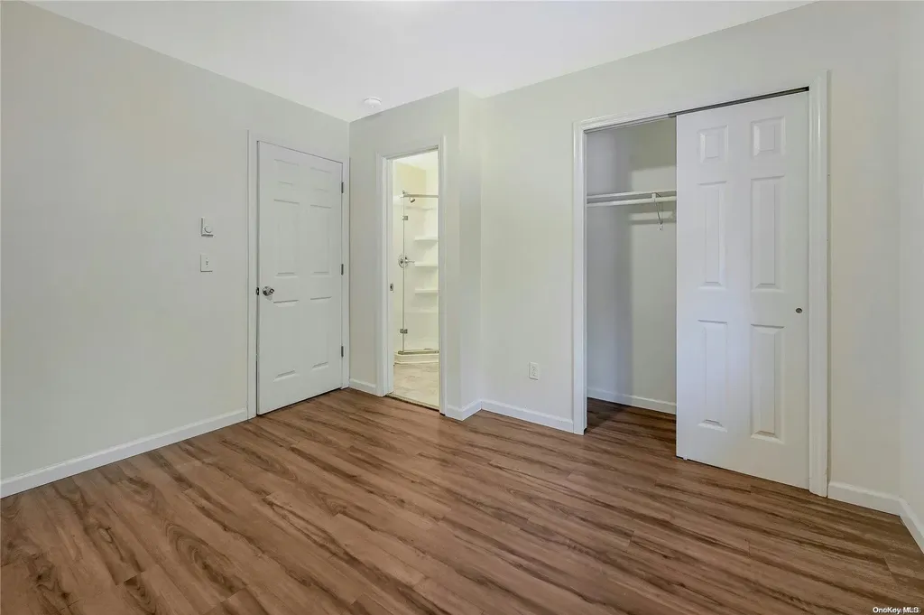 10 Marie Lane Coram NY 11727