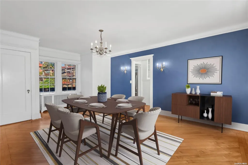 12 Middlemay Circle Forest Hills NY 11375