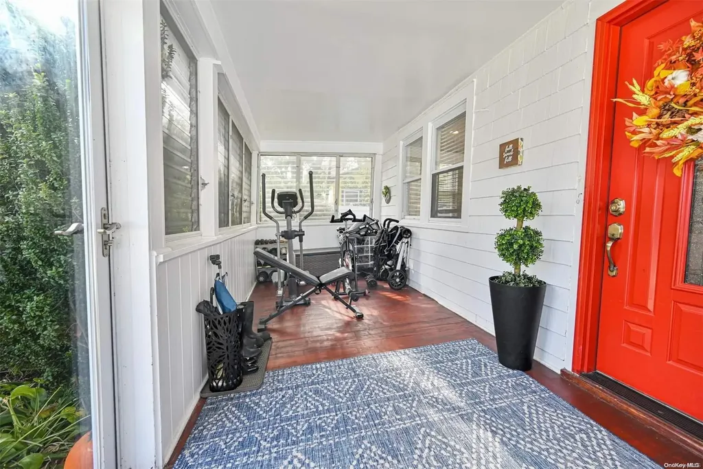 110 Parsons Drive Hempstead NY 11550