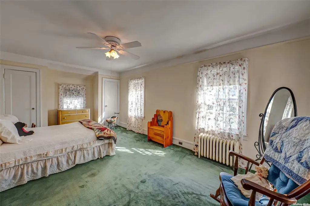 37 Florence Avenue Hempstead NY 11550