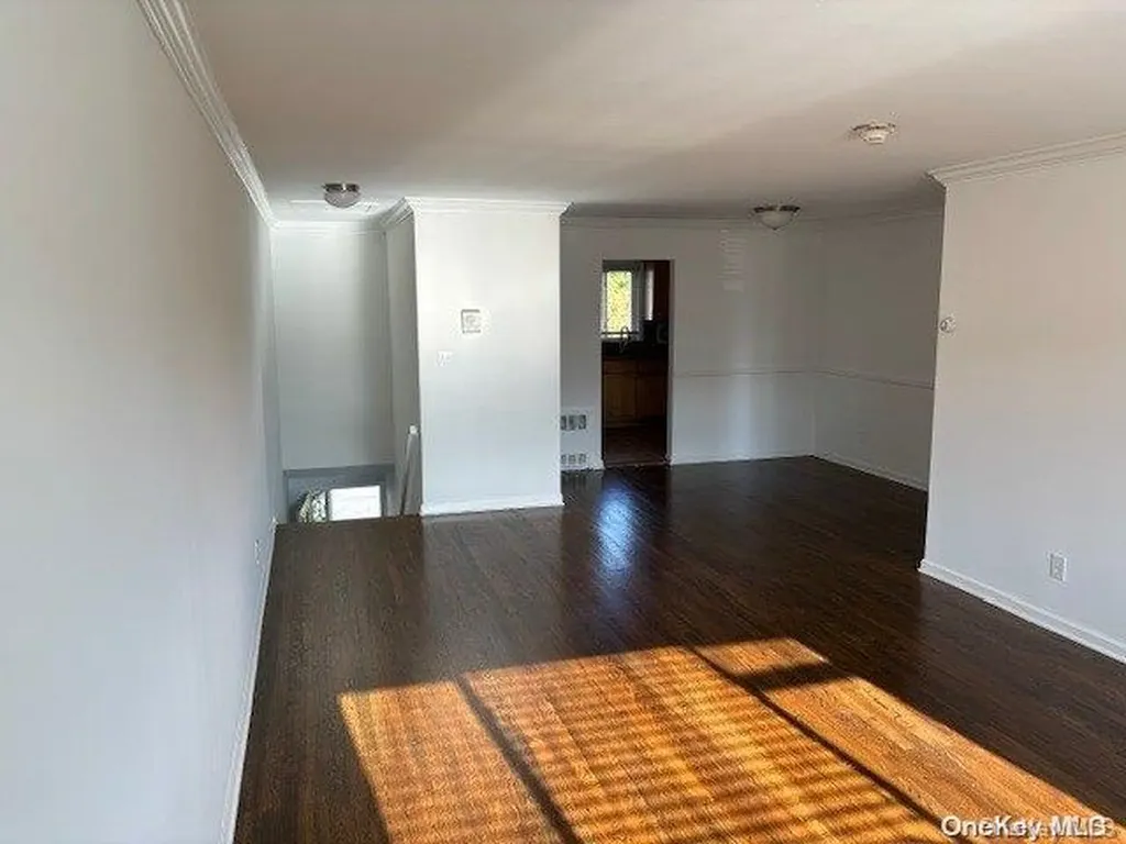 444 Dawson Lane Jericho NY 11753