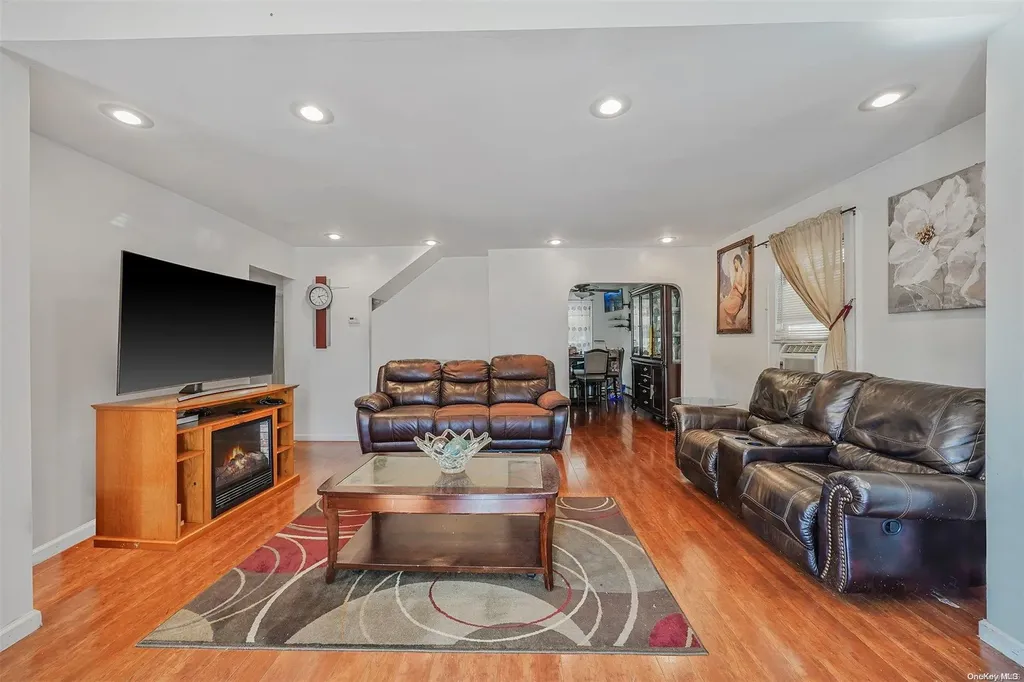 243 Biltmore Avenue Elmont NY 11003
