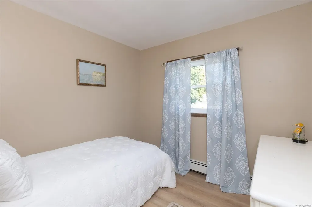 22 Milldown Road Yaphank NY 11980