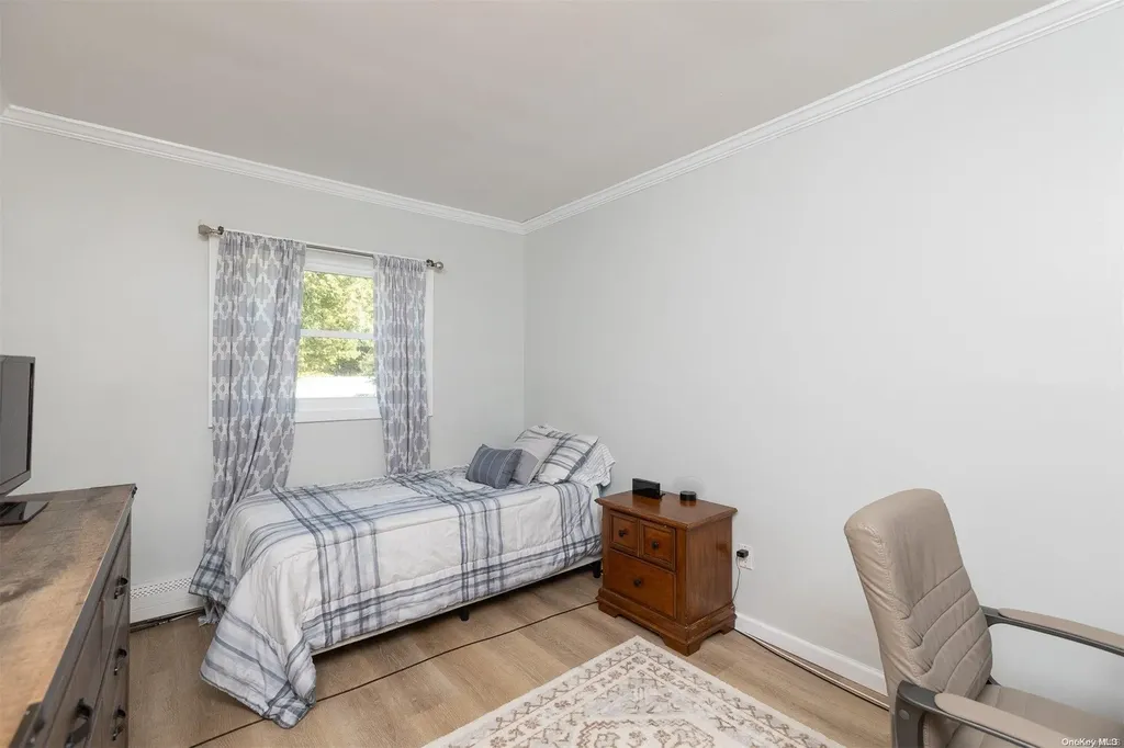 22 Milldown Road Yaphank NY 11980