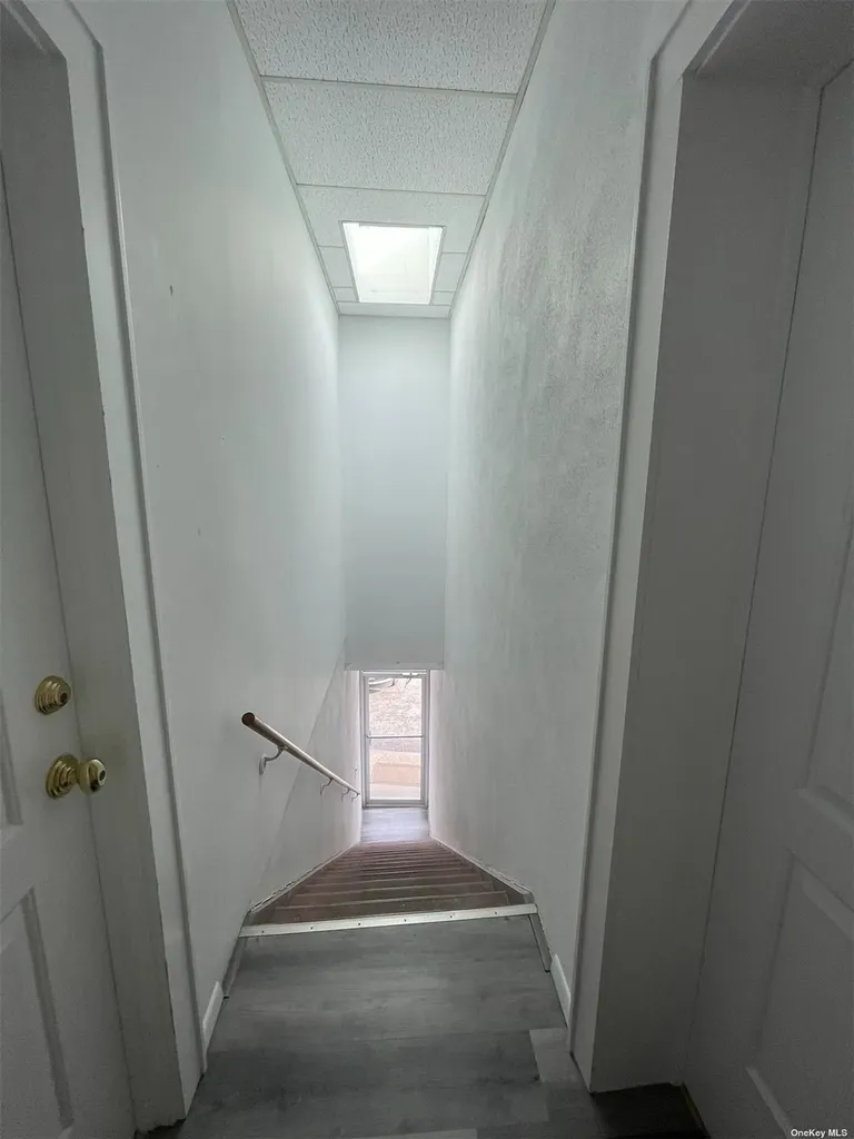 13355 Main #2West Road Mattituck NY 11952