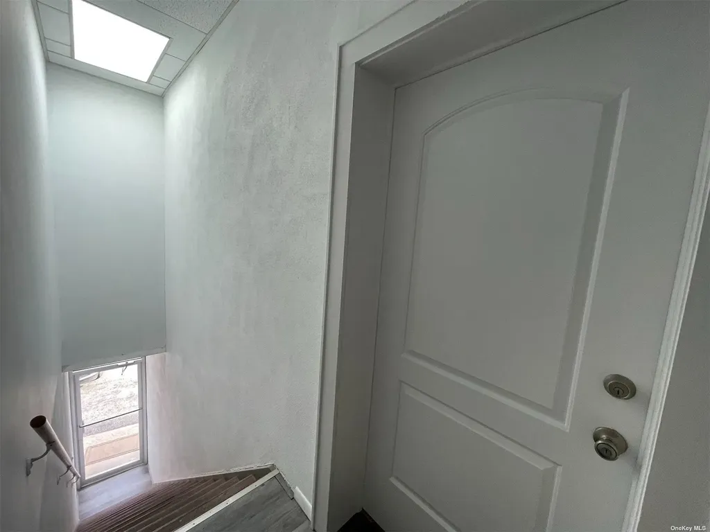 13355 Main #2West Road Mattituck NY 11952
