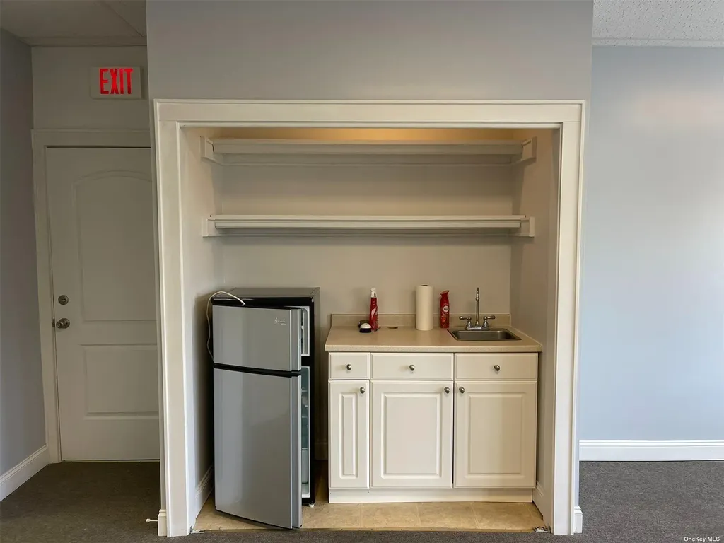 13355 Main #2West Road Mattituck NY 11952