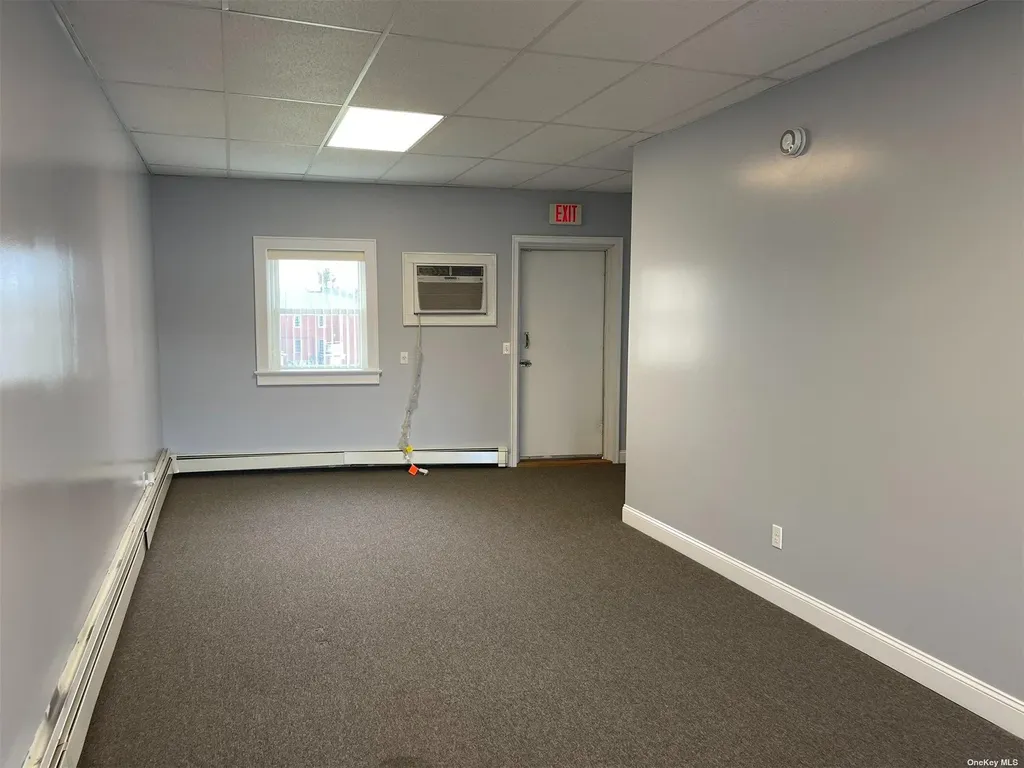 13355 Main #2West Road Mattituck NY 11952