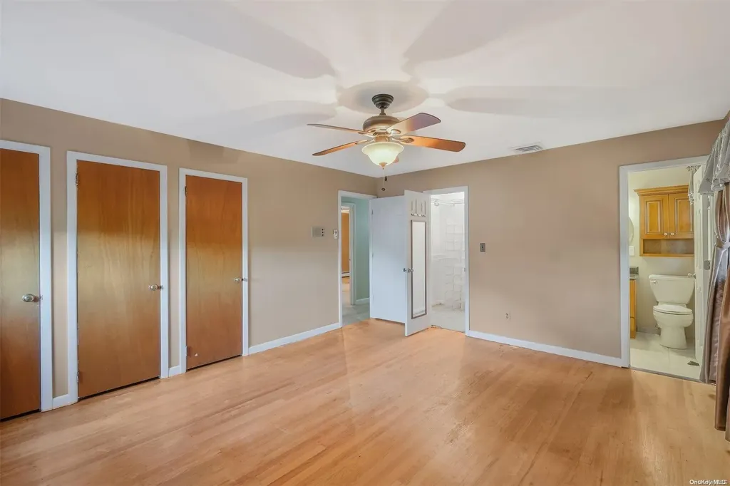 21 Swan View Drive Patchogue NY 11772