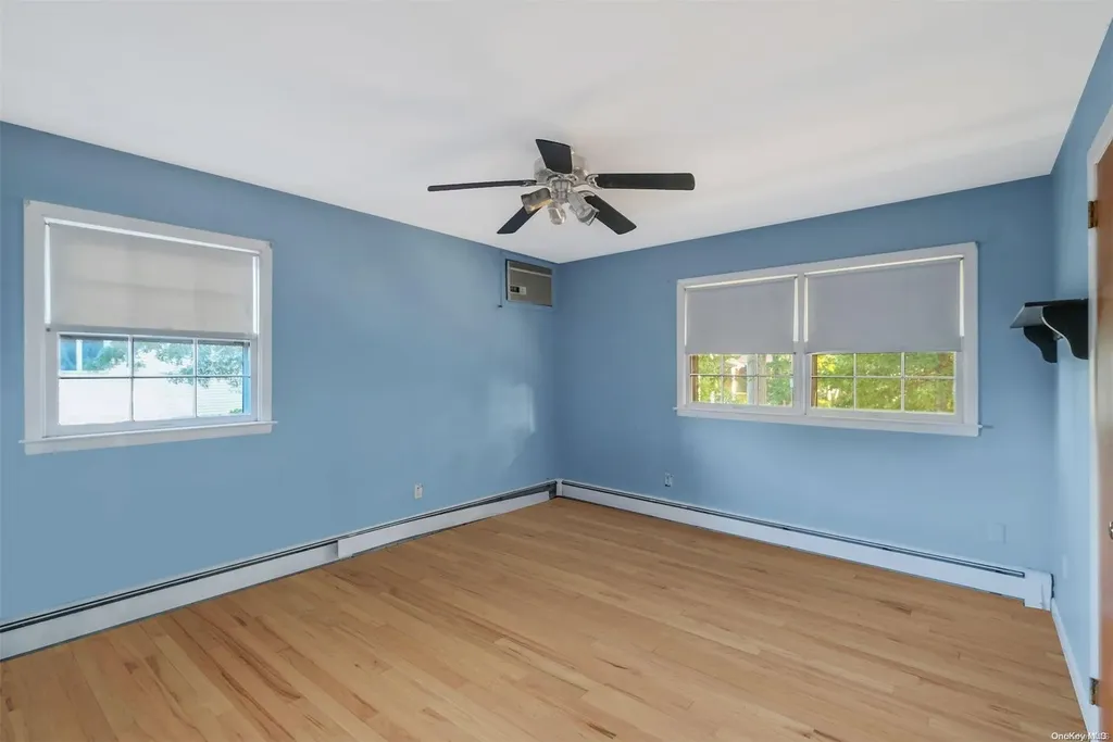 21 Swan View Drive Patchogue NY 11772