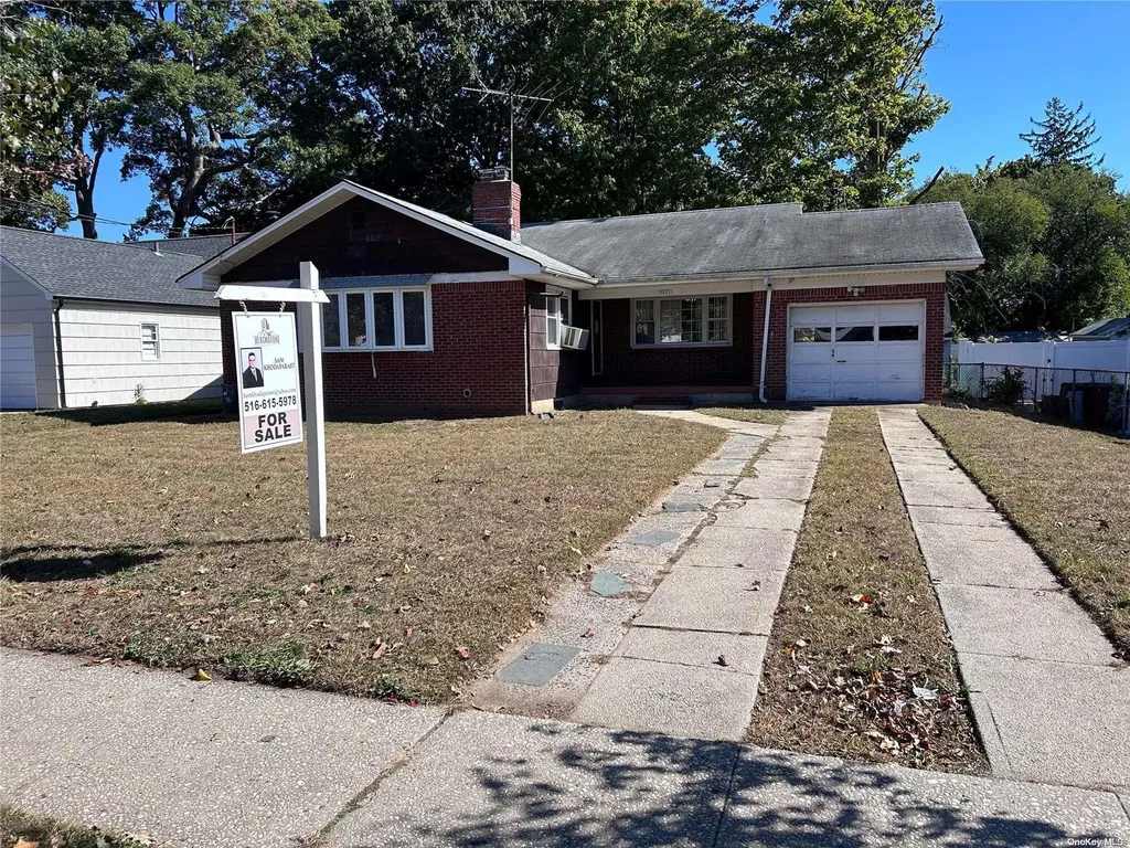 2321 Harrison Avenue Baldwin NY 11510