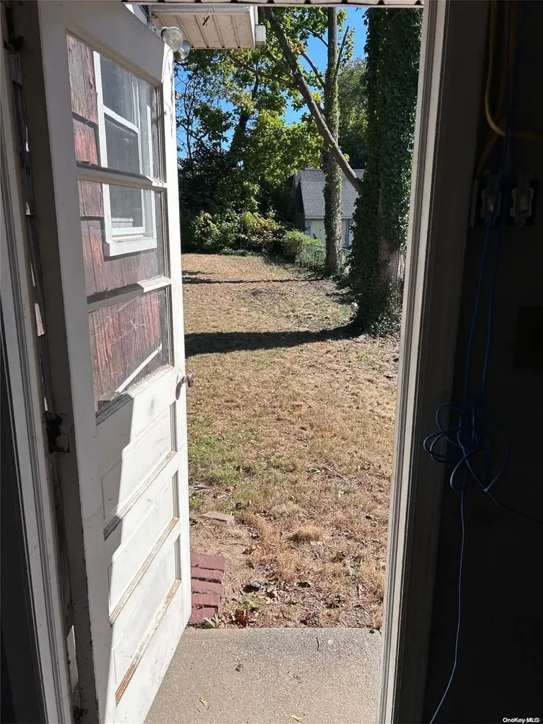 2321 Harrison Avenue Baldwin NY 11510