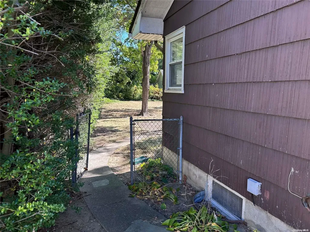 2321 Harrison Avenue Baldwin NY 11510