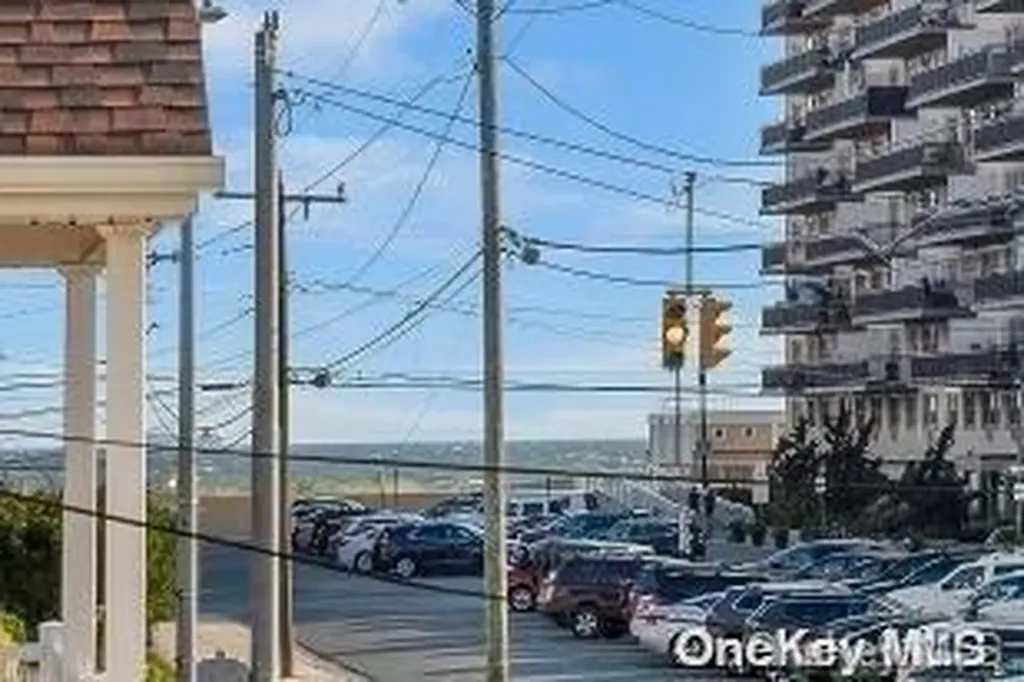 108 Neptune Boulevard Long Beach NY 11561