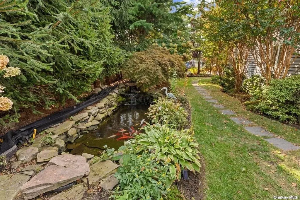 704 Sunrise Avenue Bellmore NY 11710