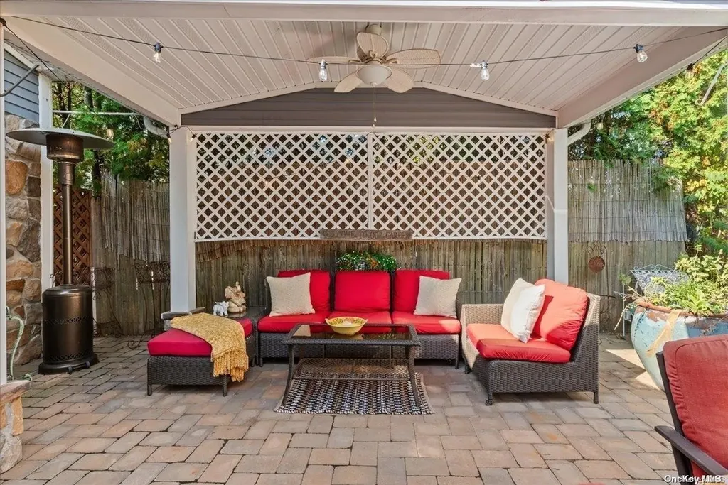 704 Sunrise Avenue Bellmore NY 11710
