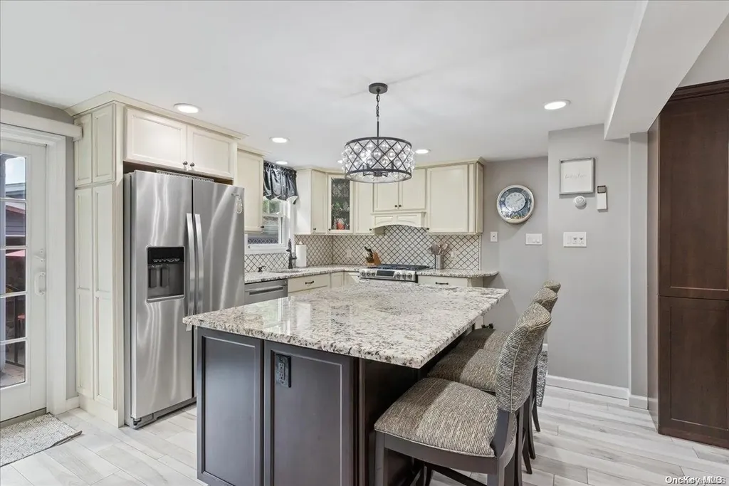 704 Sunrise Avenue Bellmore NY 11710