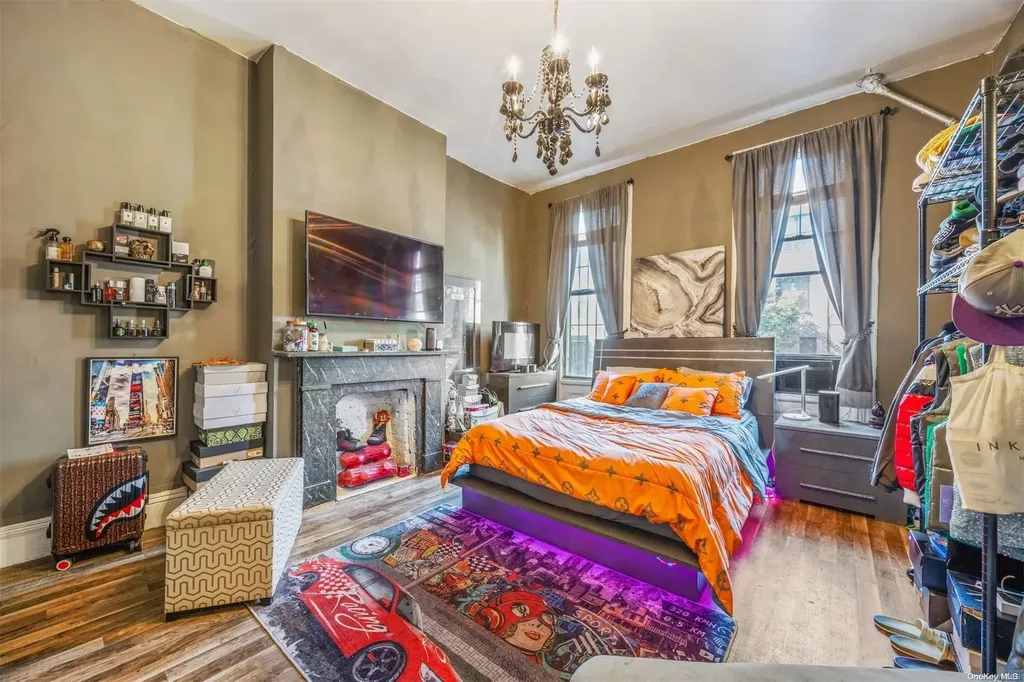 102 Himrod Street Brooklyn NY 11221