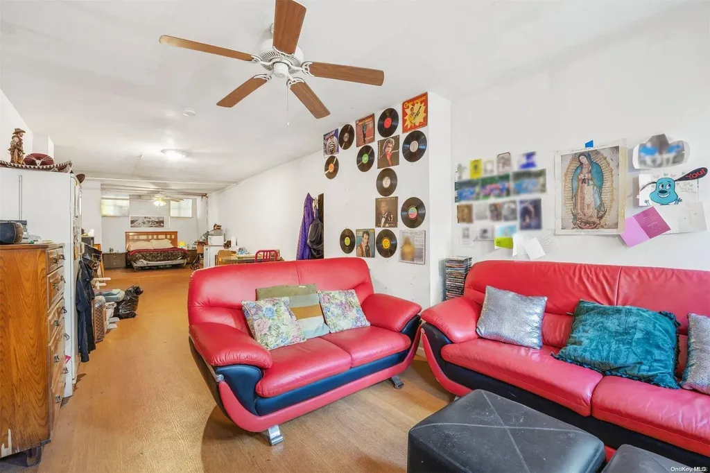 102 Himrod Street Brooklyn NY 11221