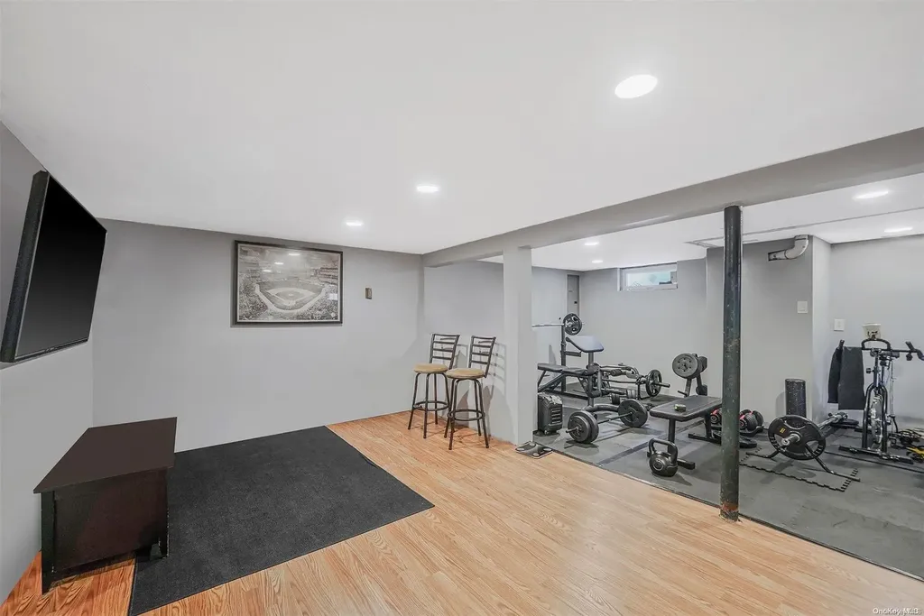 1545 Baldwin Boulevard Bay Shore NY 11706