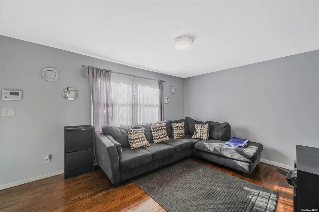 1545 Baldwin Boulevard Bay Shore NY 11706