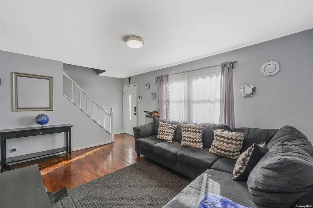 1545 Baldwin Boulevard Bay Shore NY 11706