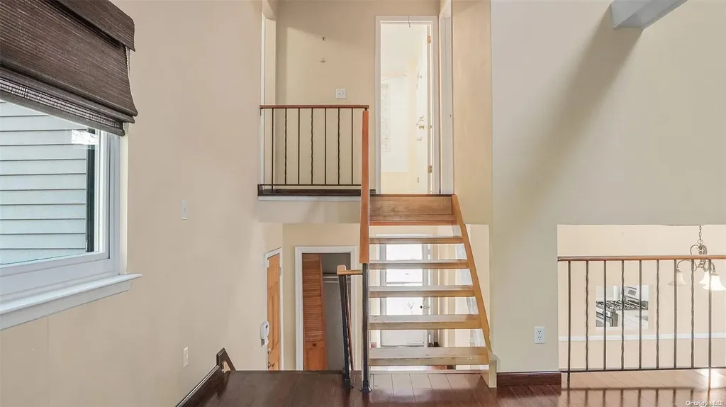 1101 Hunters Run Dobbs Ferry NY 10522