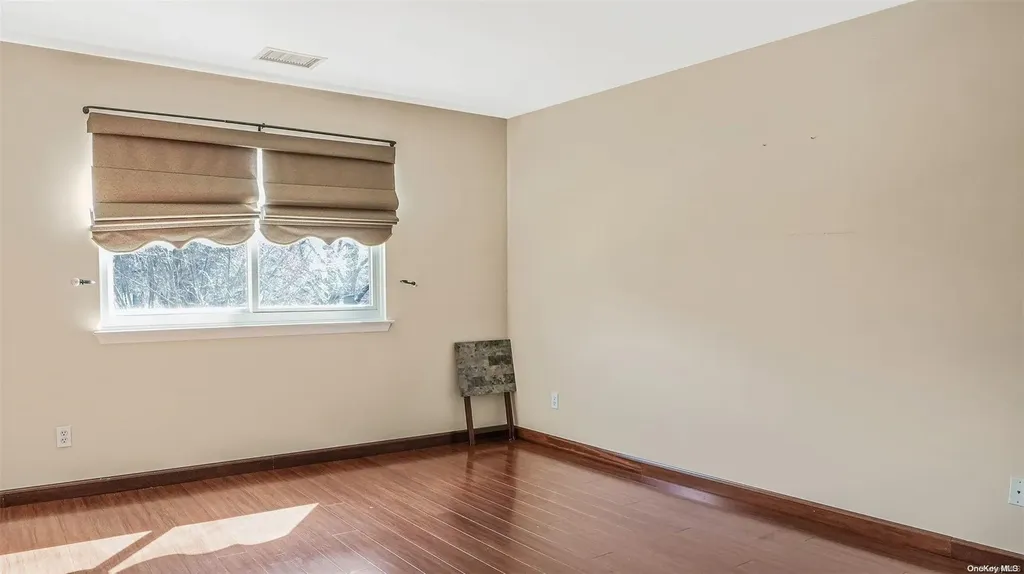 1101 Hunters Run Dobbs Ferry NY 10522