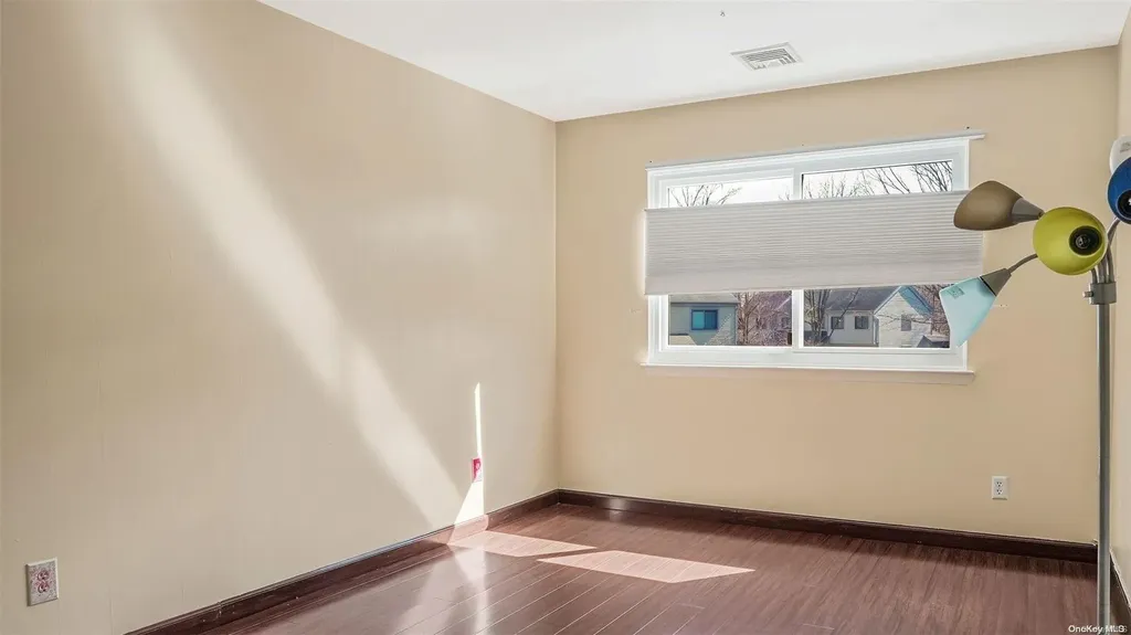 1101 Hunters Run Dobbs Ferry NY 10522