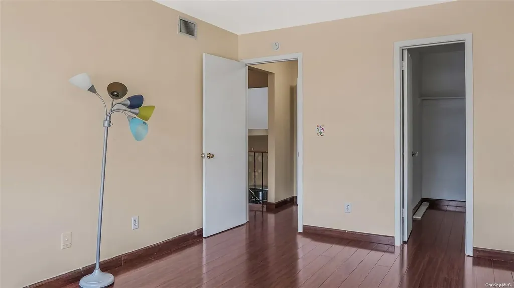 1101 Hunters Run Dobbs Ferry NY 10522