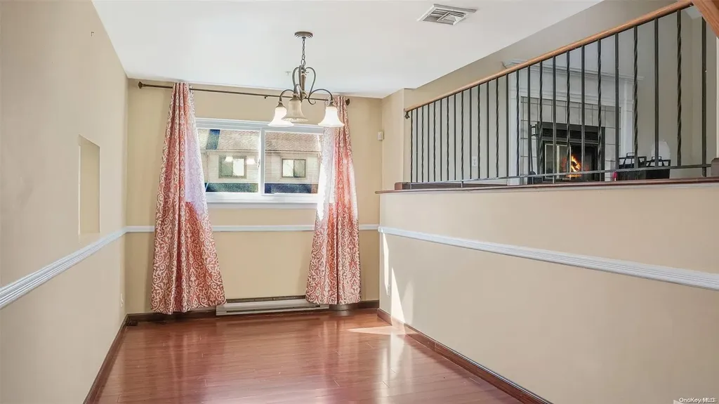 1101 Hunters Run Dobbs Ferry NY 10522