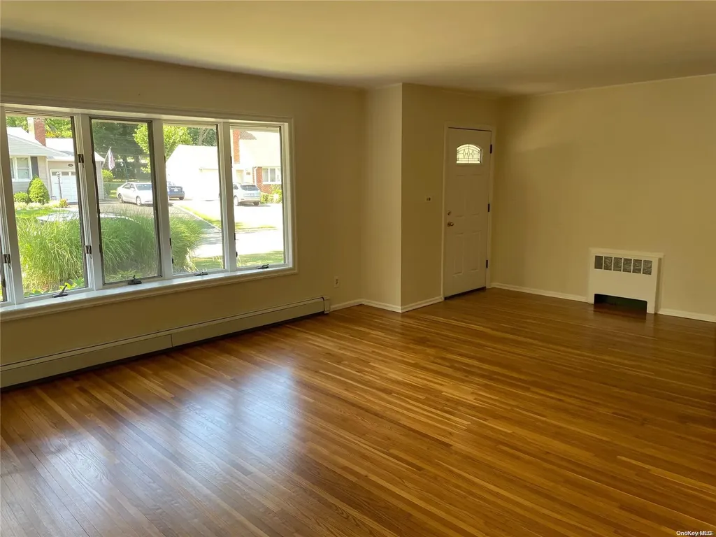 40 Willits Road Glen Cove NY 11542