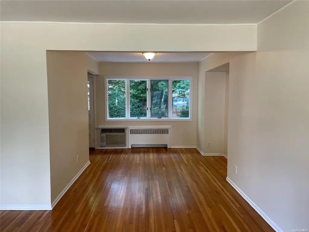 40 Willits Road Glen Cove NY 11542