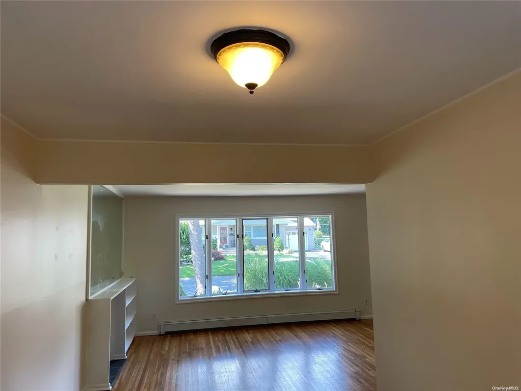 40 Willits Road Glen Cove NY 11542
