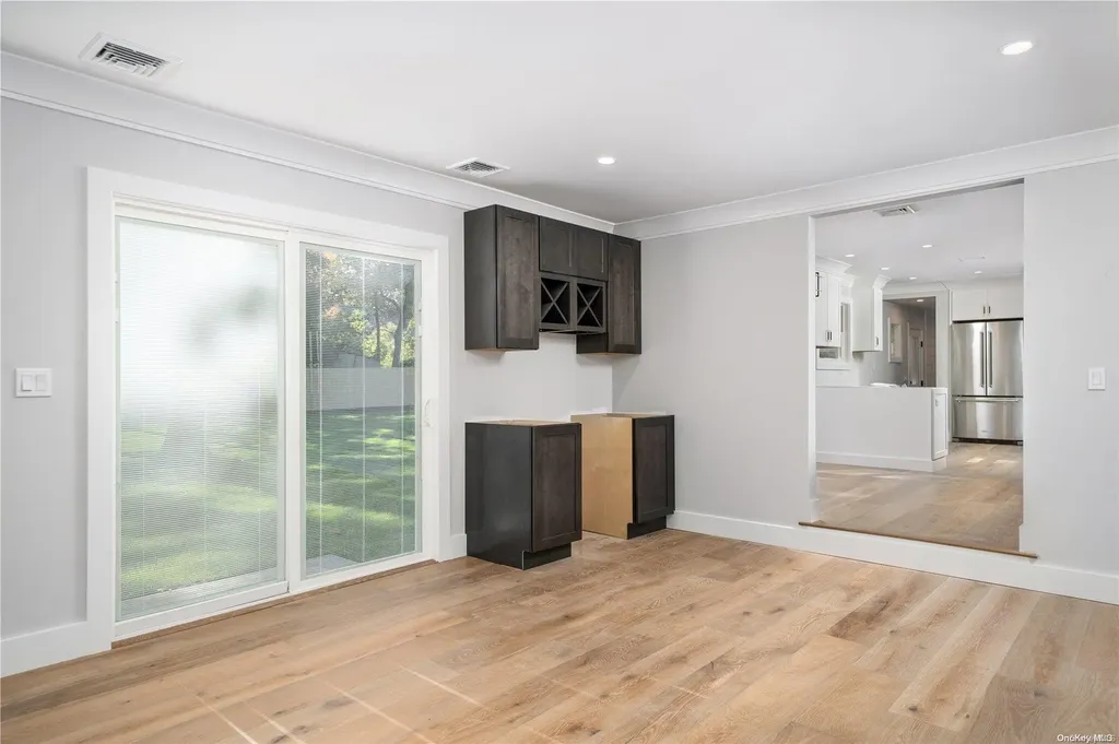12 Wichard Boulevard Commack NY 11725