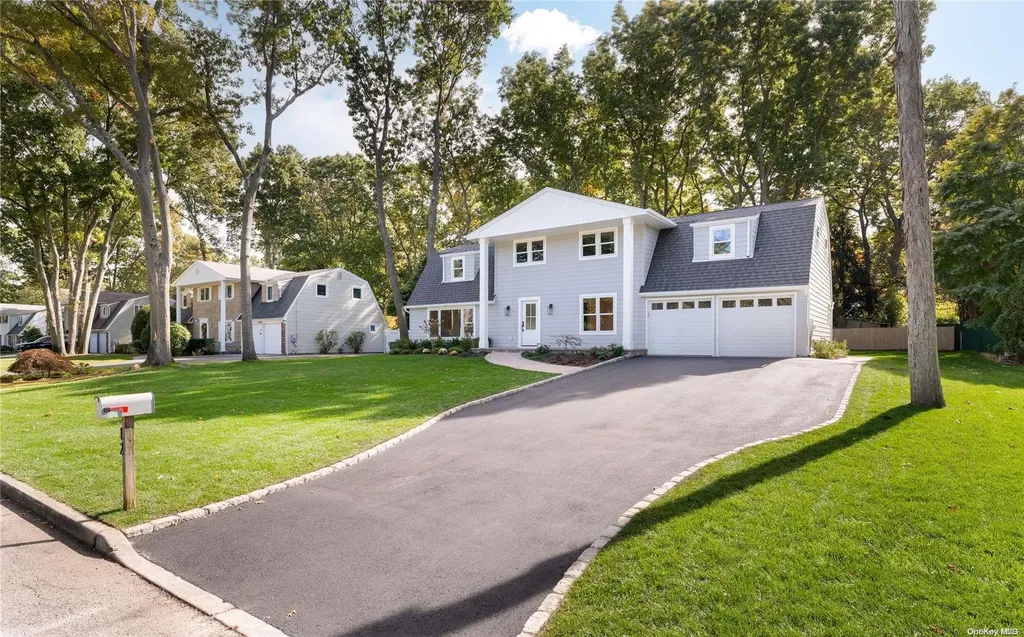 12 Wichard Boulevard Commack NY 11725