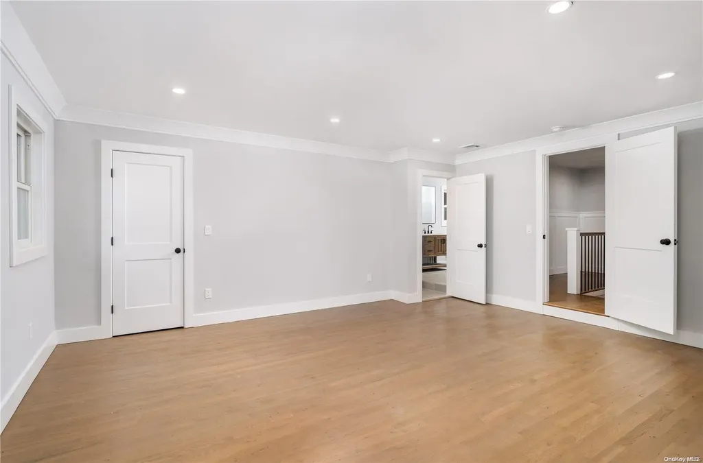 12 Wichard Boulevard Commack NY 11725