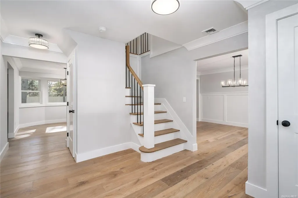 12 Wichard Boulevard Commack NY 11725