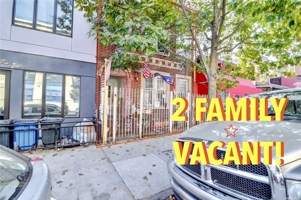16 Starr Street Brooklyn NY 11221