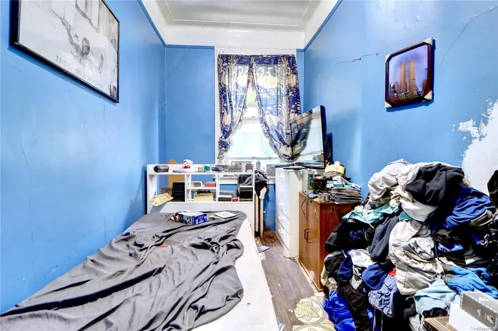 16 Starr Street Brooklyn NY 11221