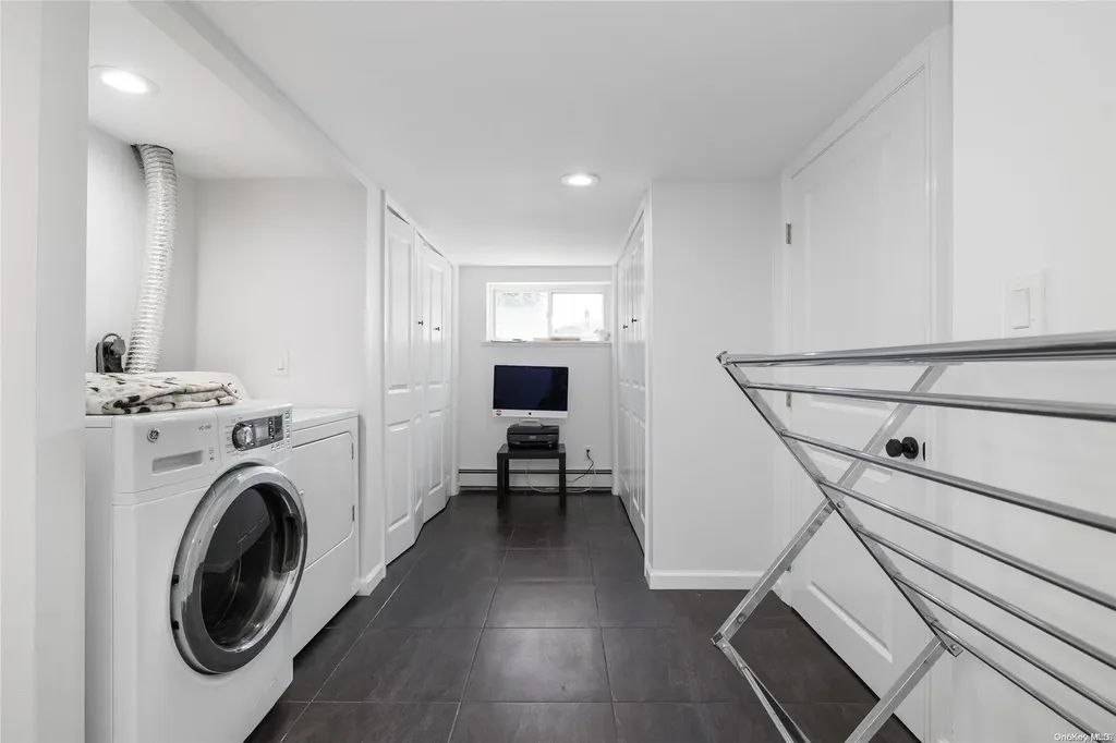 2690 Corner Lane Bellmore NY 11710