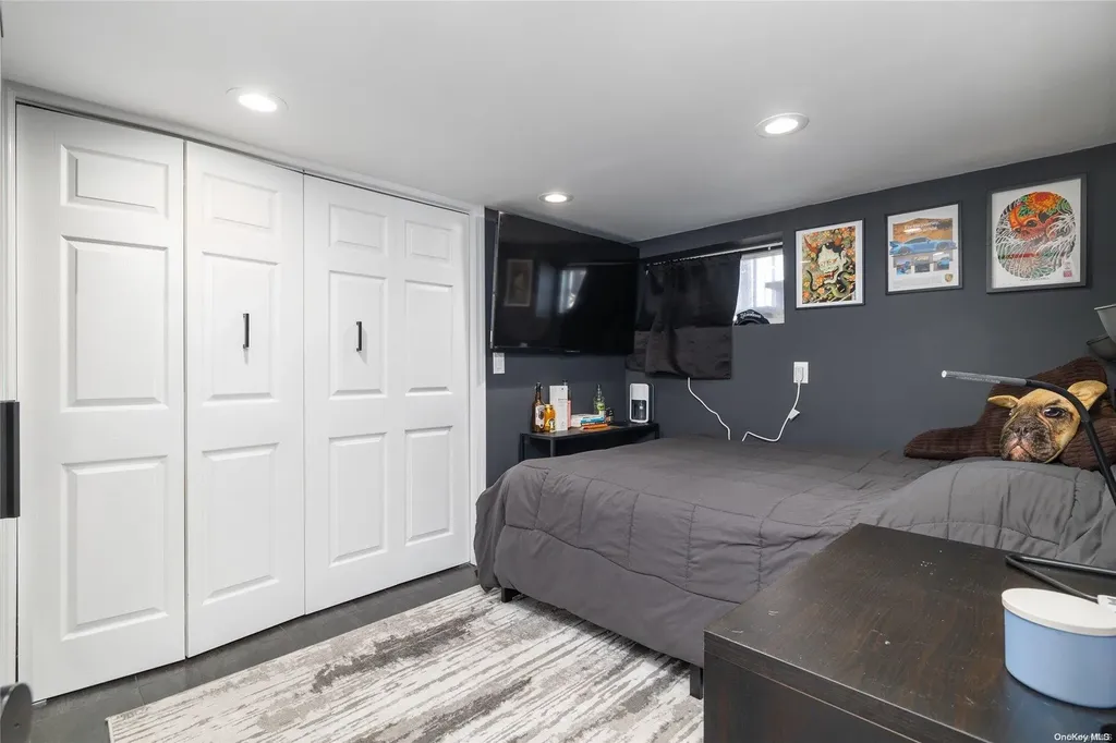 2690 Corner Lane Bellmore NY 11710